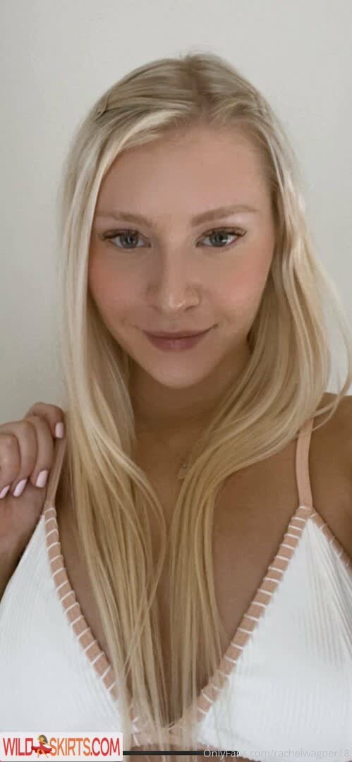 Freshmanblondie18 nude leaked photo #57