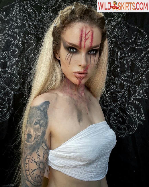 freyasha / freyasha_fashion / treasureoftheelfs nude OnlyFans, Instagram leaked photo #6