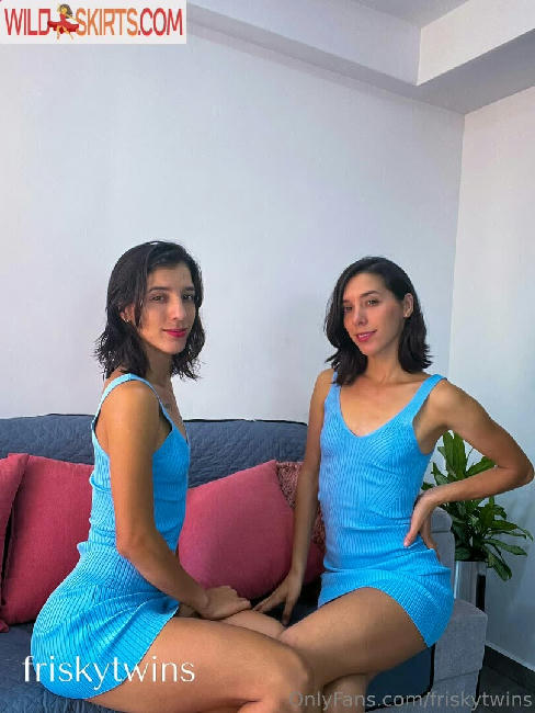 Frisky Twins / FriskyAna / FriskyIsa / frisky_ana / friskytwins nude OnlyFans, Instagram leaked photo #142