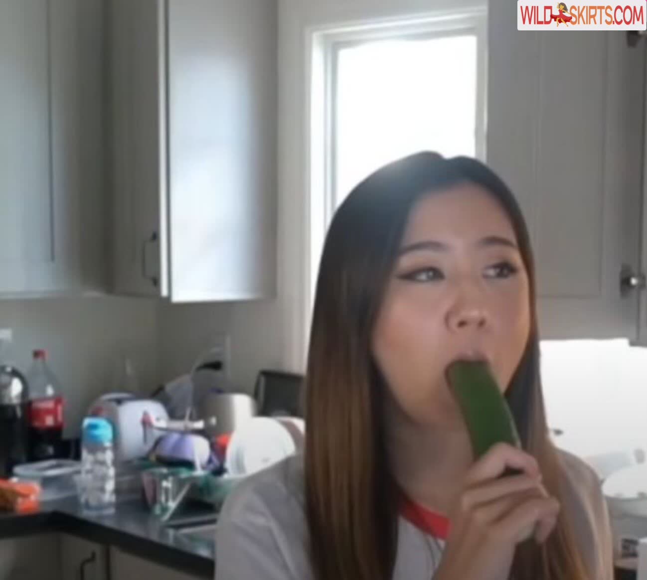 Fuslie nude leaked photo #34