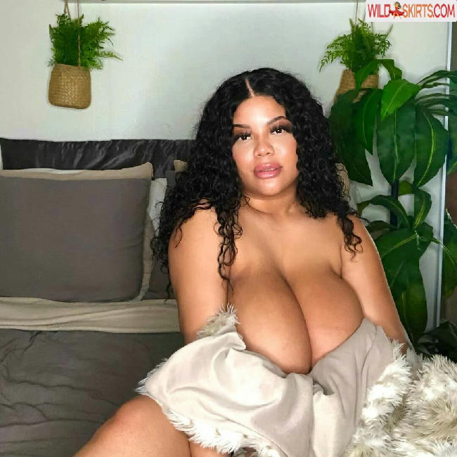 Gabrielle Logan / loganberry_ / thebigtitwitch nude OnlyFans, Snapchat, Instagram leaked photo #87