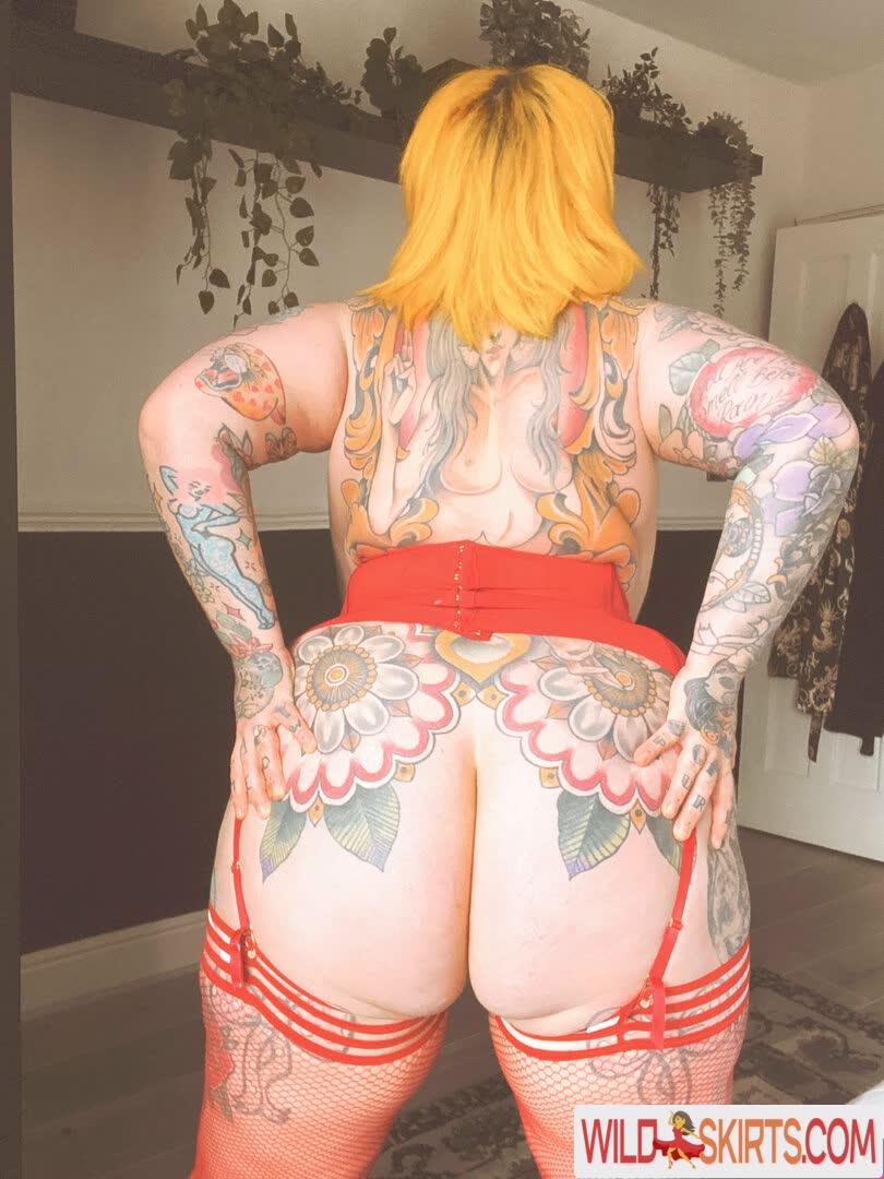 GaldaLou nude leaked photo #25