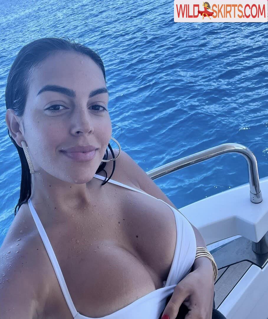 Georgina Rodriguez / georginagio nude Instagram leaked photo #11