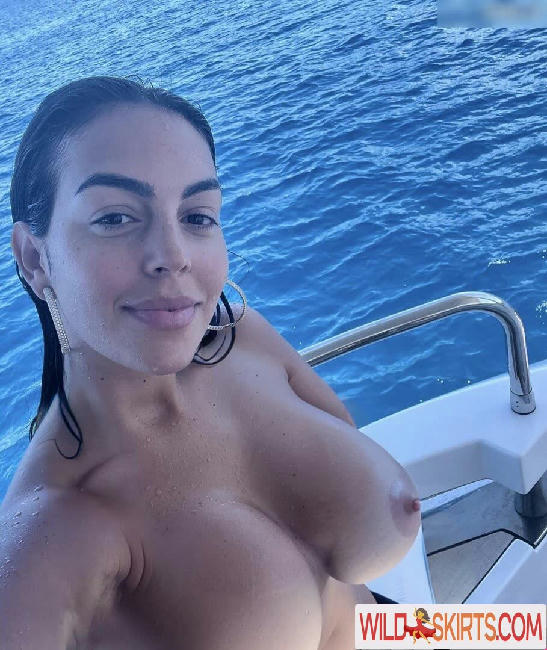 Georgina Rodriguez / georginagio nude Instagram leaked photo #90