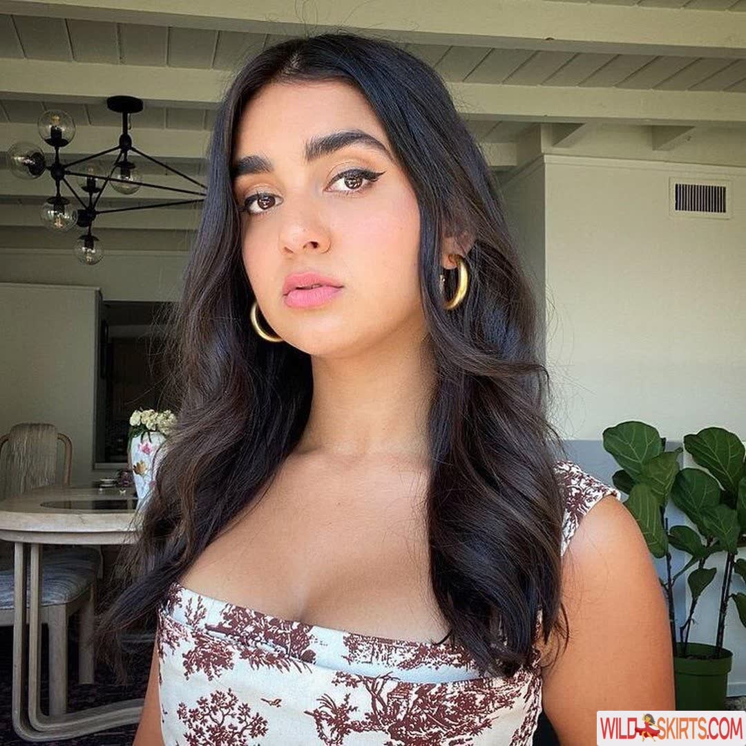 Geraldine Viswanathan / yoyogeraldine nude Instagram leaked photo #9