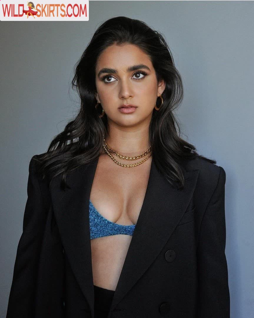 Geraldine Viswanathan / yoyogeraldine nude Instagram leaked photo #12