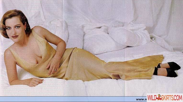 Gillian Anderson nude leaked photo #53