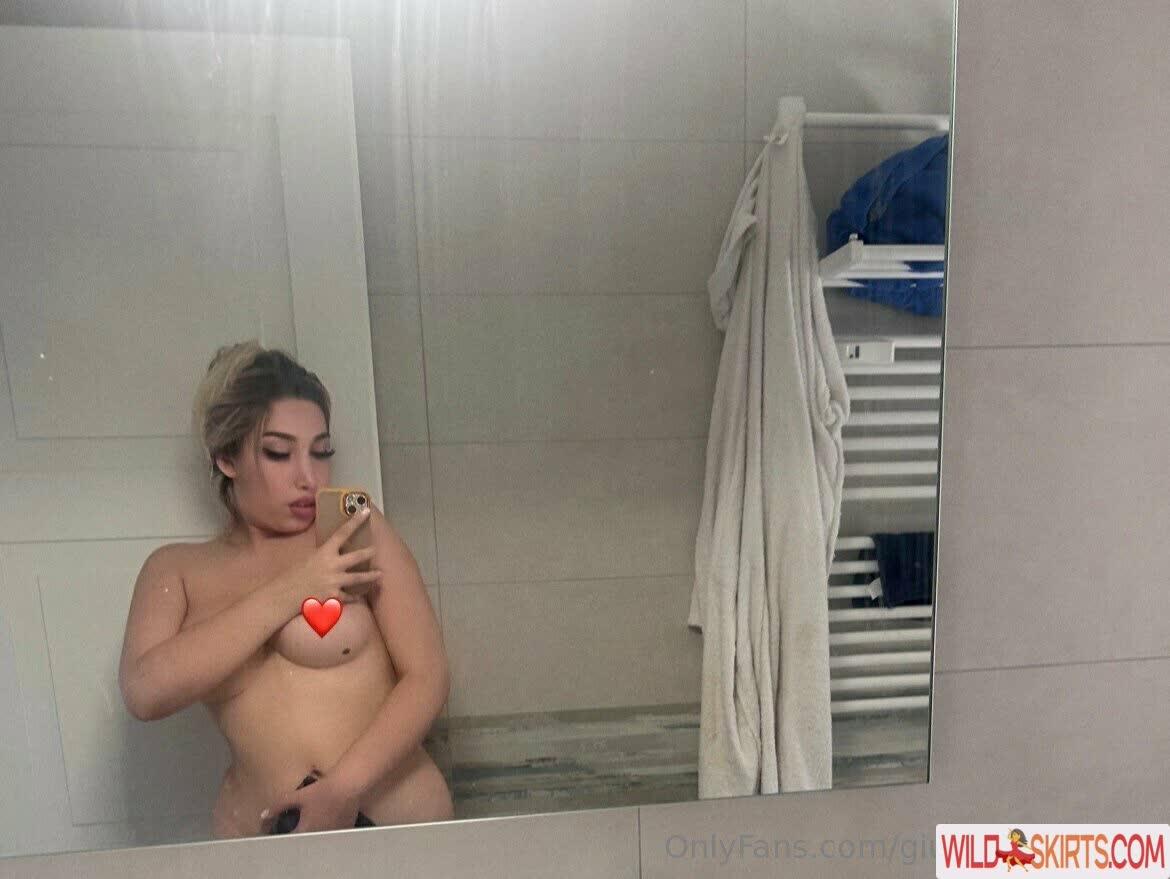 Giulianapolitano nude leaked photo #114