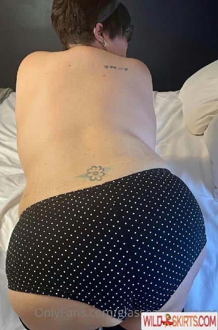 glasses-and-asses / glasses-and-asses / glassesandasses nude OnlyFans, Instagram leaked photo #135