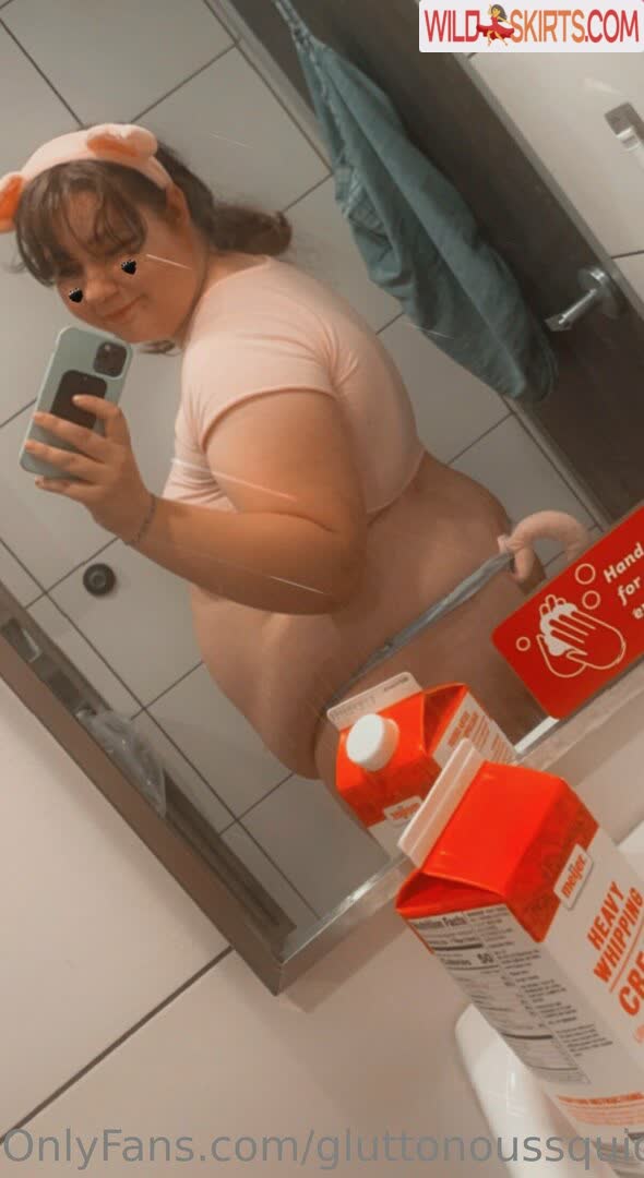 Gluttonoussquid nude leaked photo #81