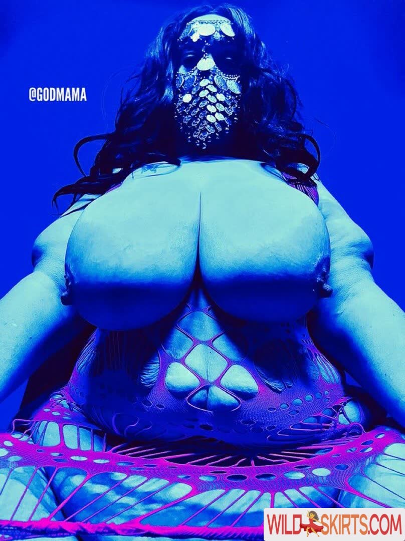 Godmama_io nude leaked photo #3