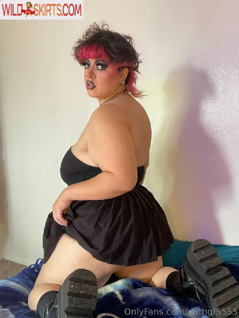 gothgf5555 / goal_diggaaa / gothgf5555 nude OnlyFans, Instagram leaked photo #9