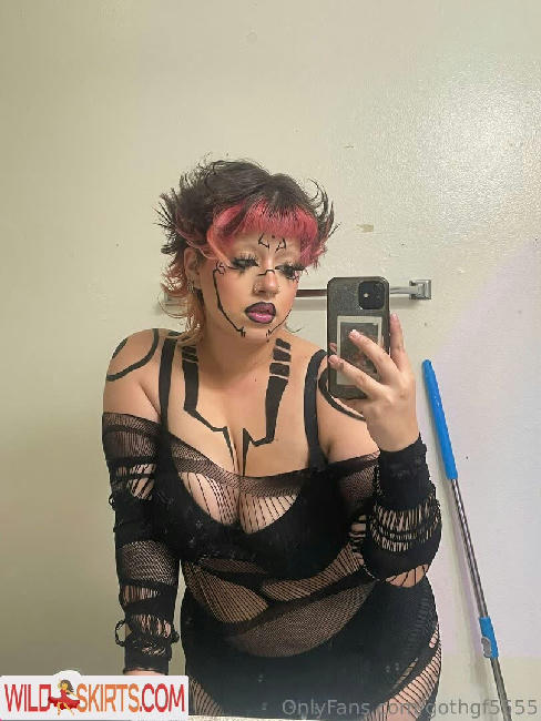 gothgf5555 / goal_diggaaa / gothgf5555 nude OnlyFans, Instagram leaked photo #1