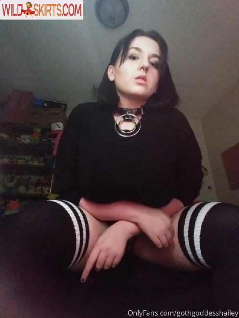 gothgoddesshailey nude OnlyFans, Instagram leaked photo #4