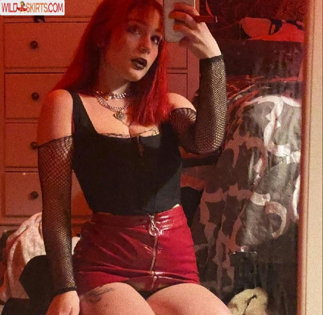 Gothicbratgf / Bloodybunn1e / Ratgirl66 / gothicbratgf nude OnlyFans, Instagram leaked photo #79