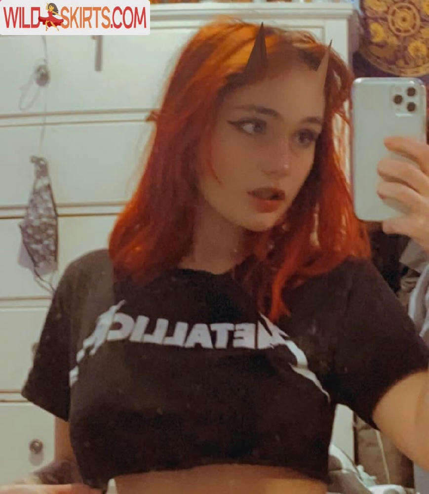 Gothicbratgf / Bloodybunn1e / Ratgirl66 / gothicbratgf nude OnlyFans, Instagram leaked photo #52