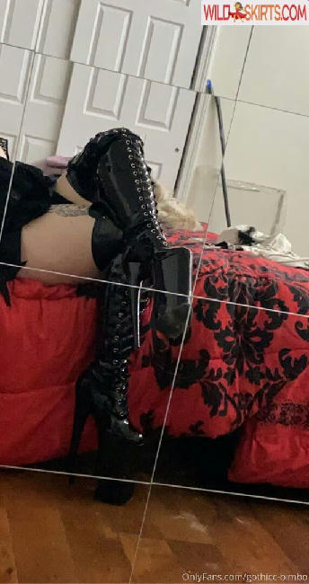 gothicc-bimbo / gothicc-bimbo / gothicc.bimbo nude OnlyFans, Instagram leaked photo #32