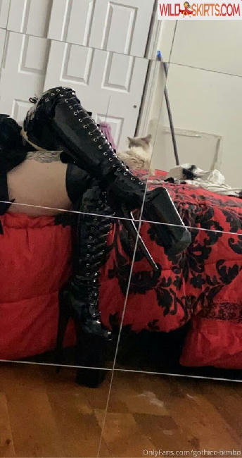 gothicc-bimbo / gothicc-bimbo / gothicc.bimbo nude OnlyFans, Instagram leaked photo #33