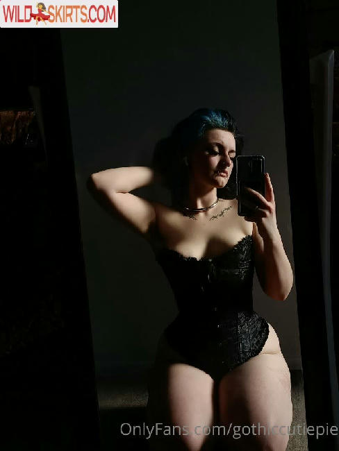 gothiccutiepie nude OnlyFans leaked photo #47