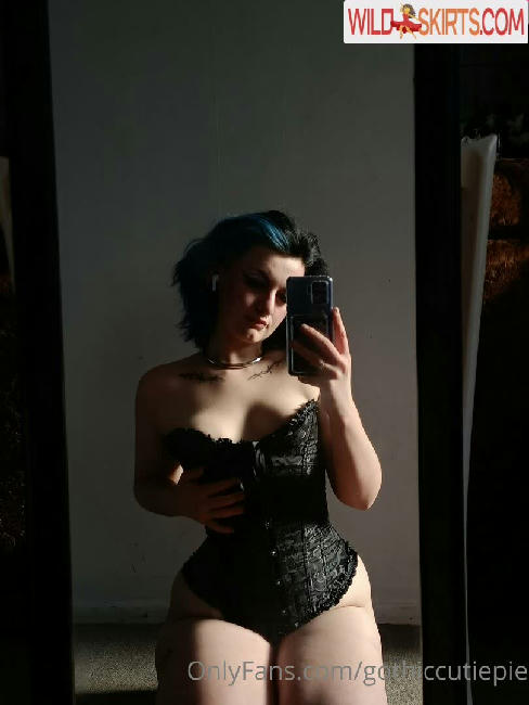 gothiccutiepie nude OnlyFans leaked photo #52