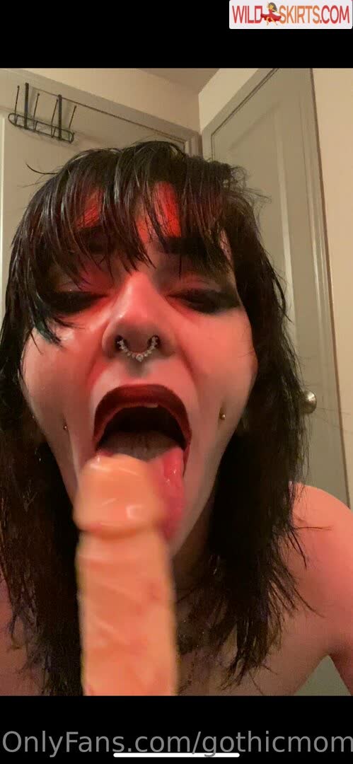 Gothicmomma nude leaked photo #111