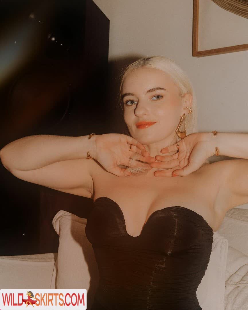 Grace Chatto / Clean Bandit / bellegracefree / gracechatto nude OnlyFans, Instagram leaked photo #155