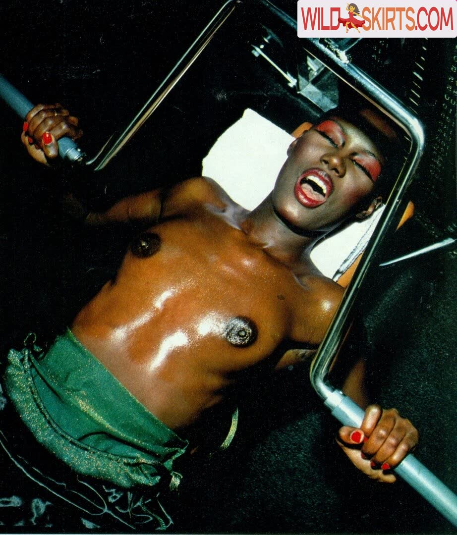 Grace Jones nude leaked photo #6