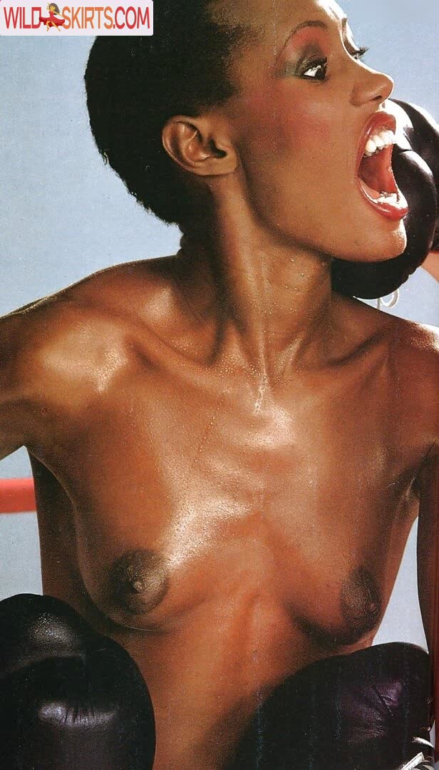 Grace Jones nude leaked photo #45