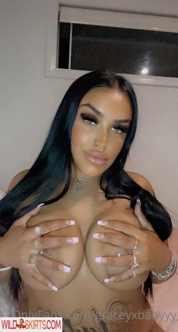 Graceyxbabyyy / Livgreenwellll / graceyxbabyyy / greenwell_liv nude OnlyFans, Instagram leaked photo #5