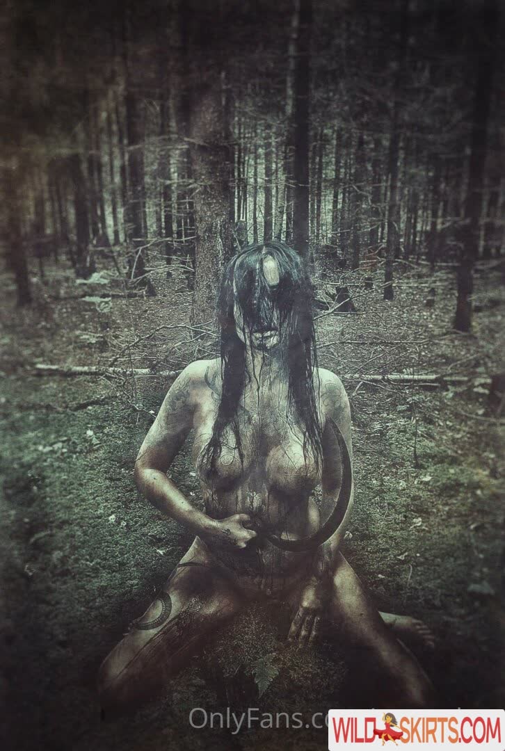 Grave Hag / grave.hag nude Instagram leaked photo #11