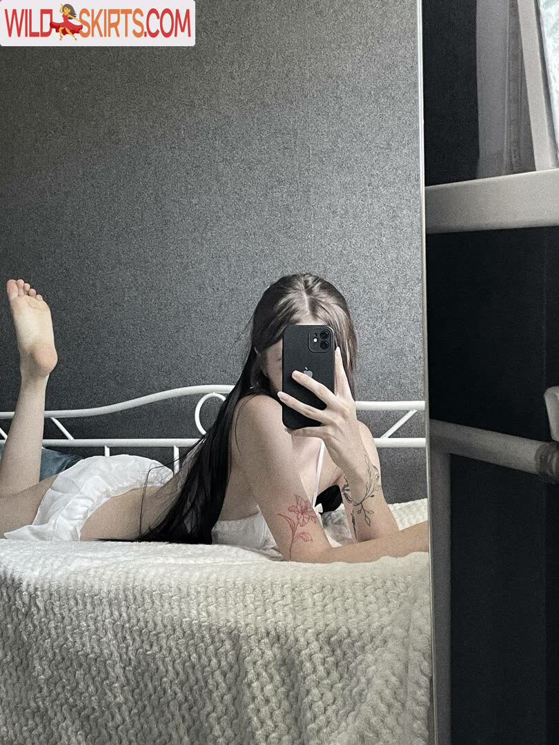 Grystnayaanya nude leaked photo #43