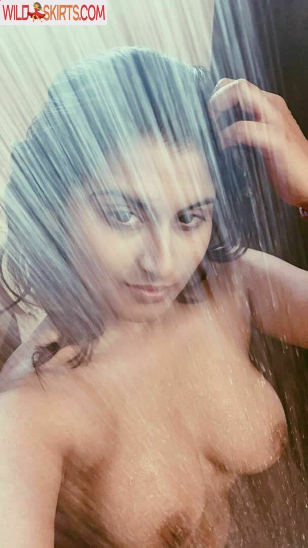 Gunjan Aras nude leaked photo #3