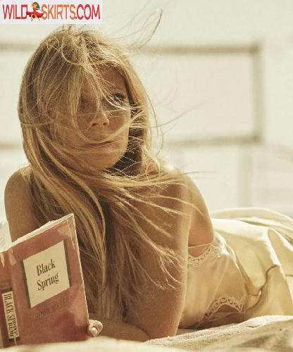 Gwyneth Paltrow / gwynethpaltrow nude Instagram leaked photo #88