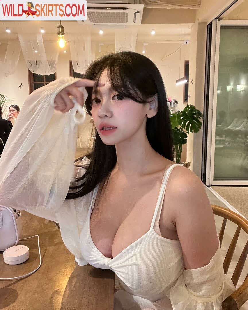 h___xee / h___xee / 요니링 nude Instagram leaked photo #11