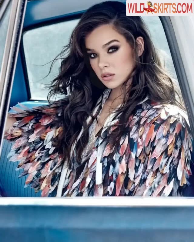 Hailee Steinfeld nude leaked photo #519