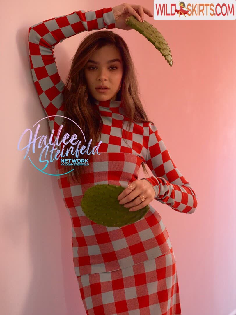 Hailee Steinfeld / haileesteinfeld nude OnlyFans, Instagram leaked photo #7