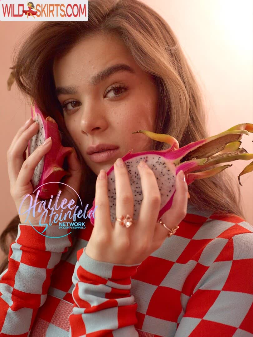 Hailee Steinfeld / haileesteinfeld nude OnlyFans, Instagram leaked photo #9