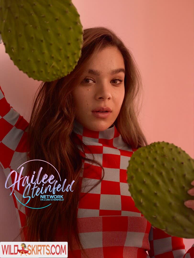 Hailee Steinfeld / haileesteinfeld nude OnlyFans, Instagram leaked photo #1