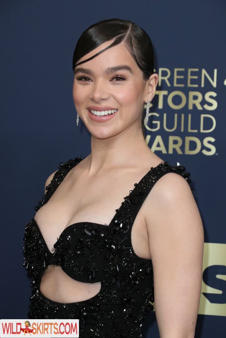 Hailee Steinfeld / haileesteinfeld nude OnlyFans, Instagram leaked photo #3