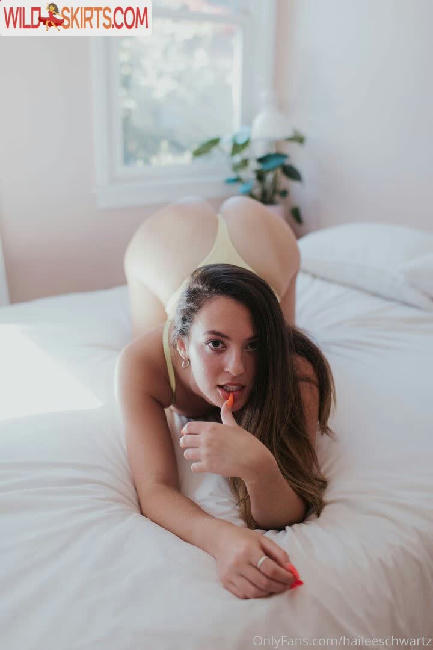 Haileeschwartz / haileeschwartz / haileeschwartzz nude OnlyFans, Instagram leaked photo #11