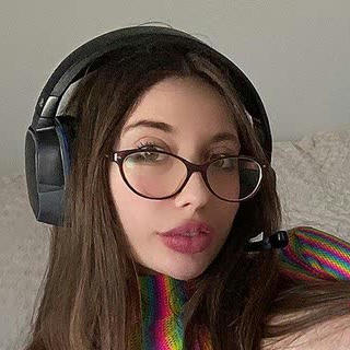 Hailey Queen avatar