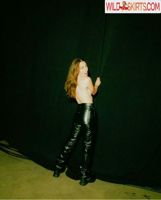 Haim Sisters / haimtheband nude Instagram leaked photo #55