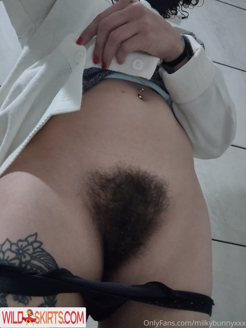 HairyAngela nude leaked photo #27