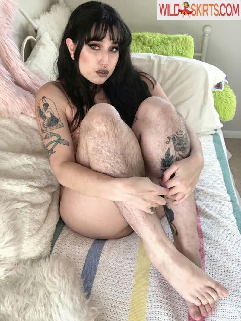 hairyfairy420 / Bella Mae / bramstrokeher / hairyfairy420 nude OnlyFans, Instagram leaked photo #4