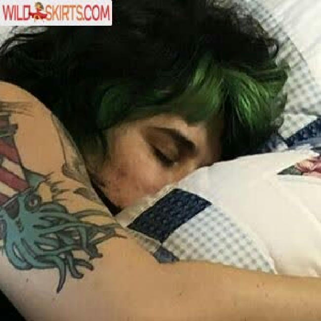 hairyfairy420 / Bella Mae / bramstrokeher / hairyfairy420 nude OnlyFans, Instagram leaked photo #13