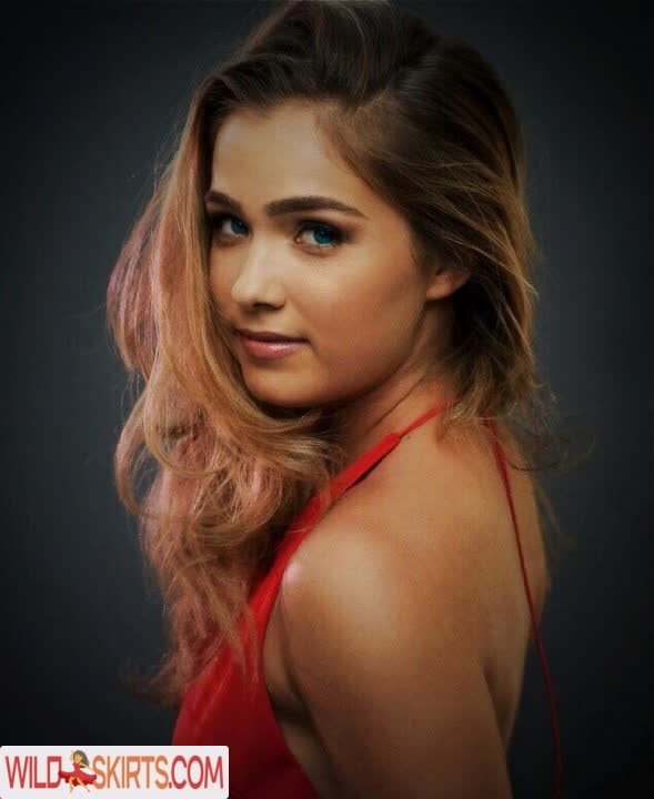 Haley Lu Richardson nude leaked photo #78