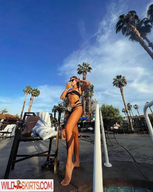 Haley Reinhart / haleyreinhart nude Instagram leaked photo #5