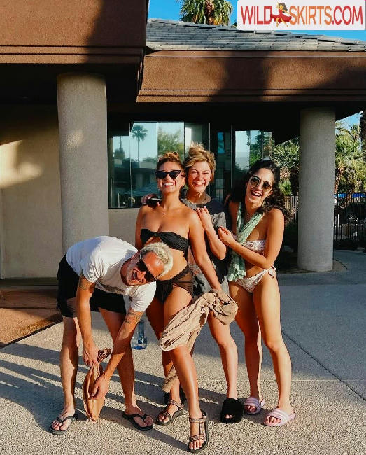 Haley Reinhart / haleyreinhart nude Instagram leaked photo #6