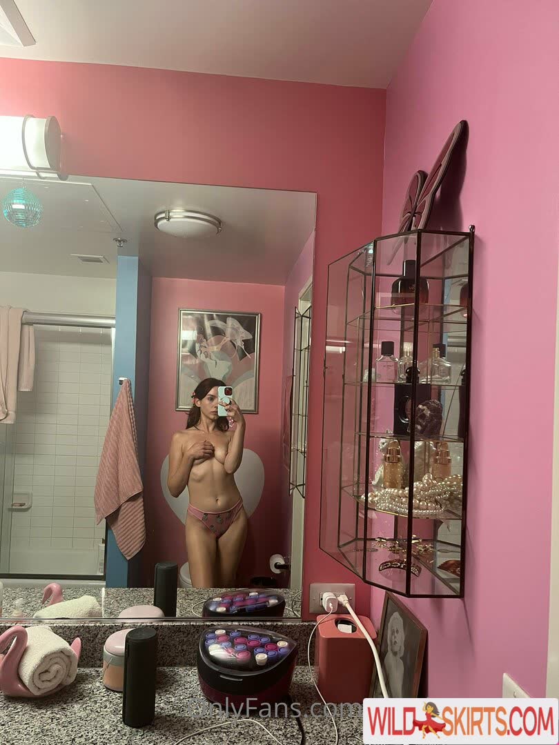 Haleysvision nude leaked photo #36