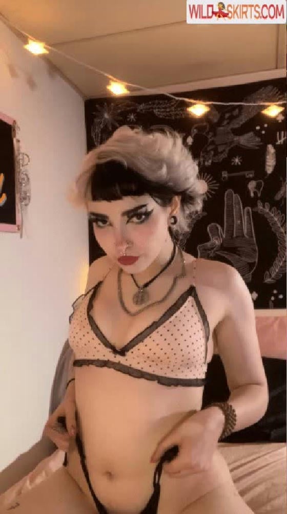 Halfdeadhottie / Evilgirll / Fauxlilac / evilgirl nude OnlyFans, Instagram leaked photo #18